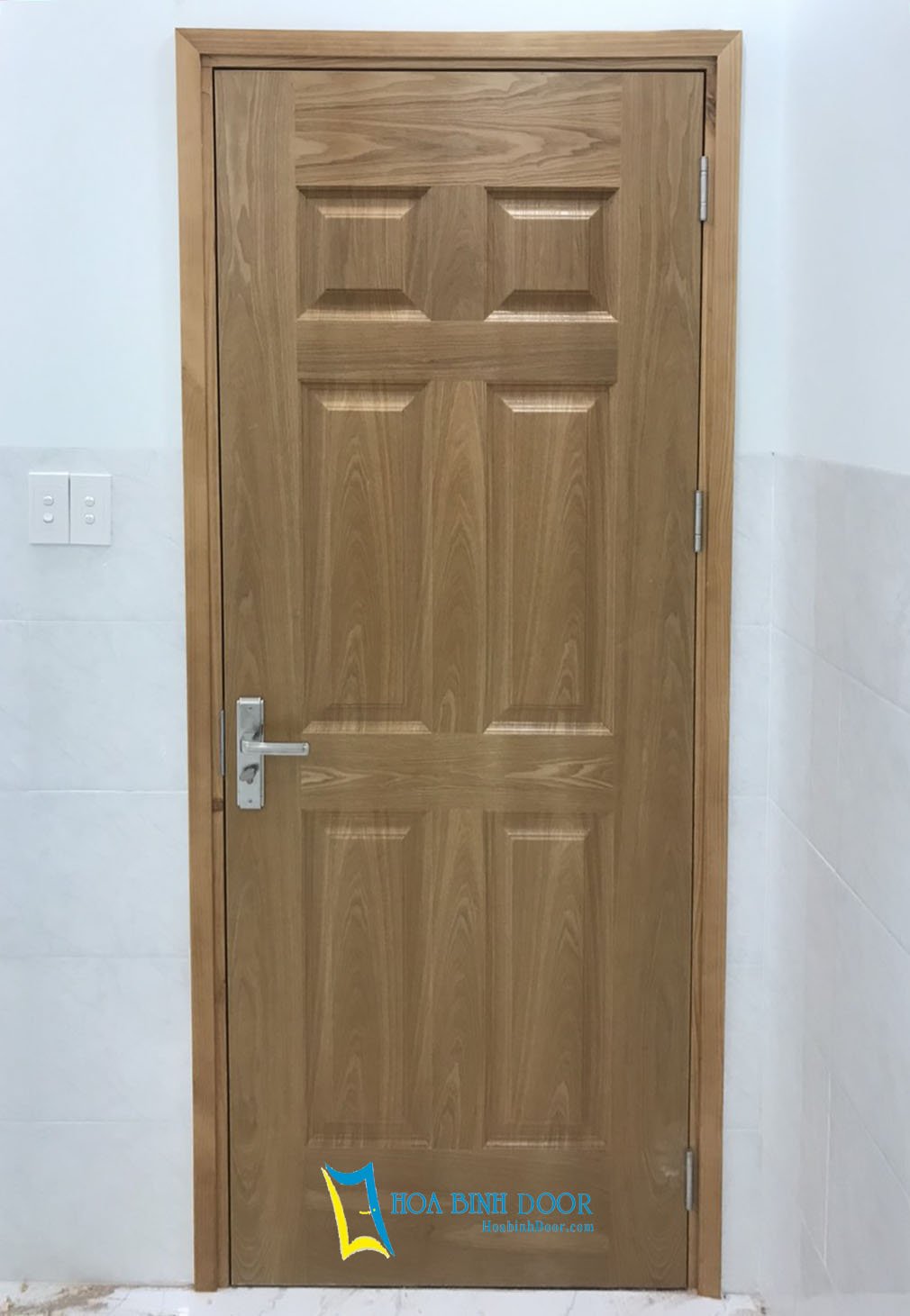 Cửa gỗ HDF Veneer tại Bình Định