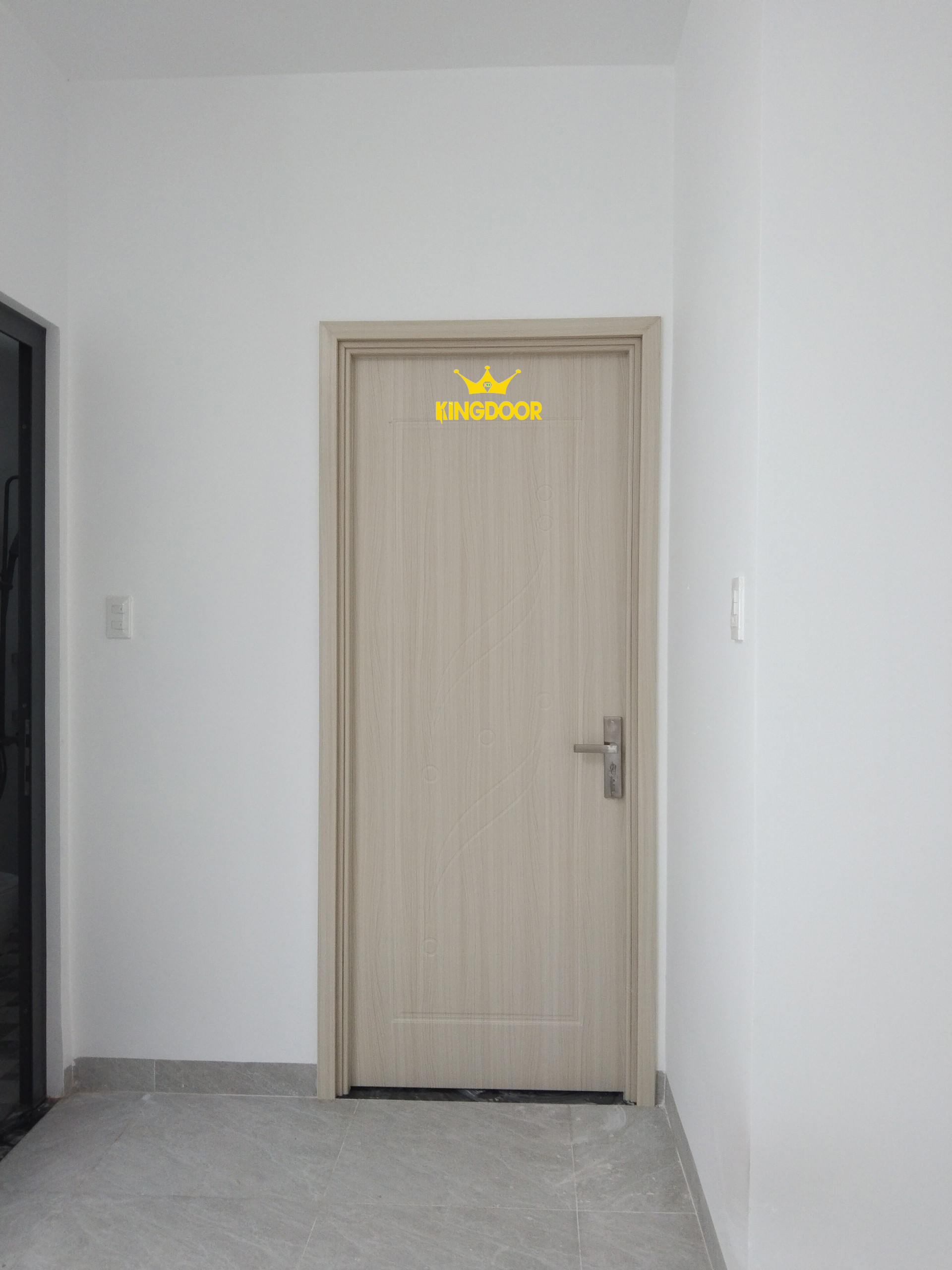 Nội, ngoại thất: Giá cửa nhựa composite tại Đồng Nai Z4392554292797_bf8f19241ebf9518952f2f7da94ca92f