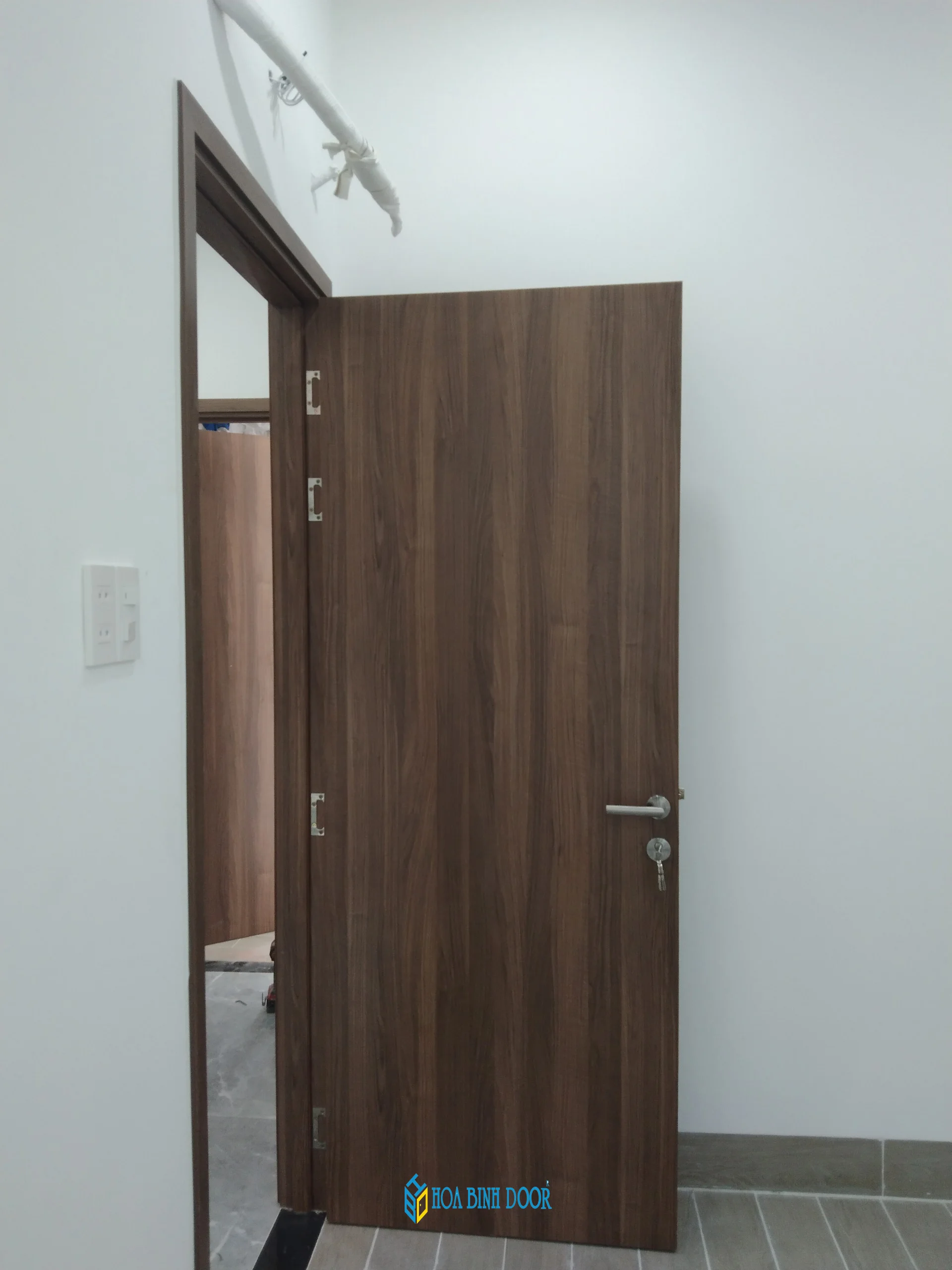 Nội, ngoại thất: Giá cửa gỗ công nghiệp phòng ngủ tại Lâm Đồng Z4832236470644_edc9242655b0b4f05b6047f967899eba