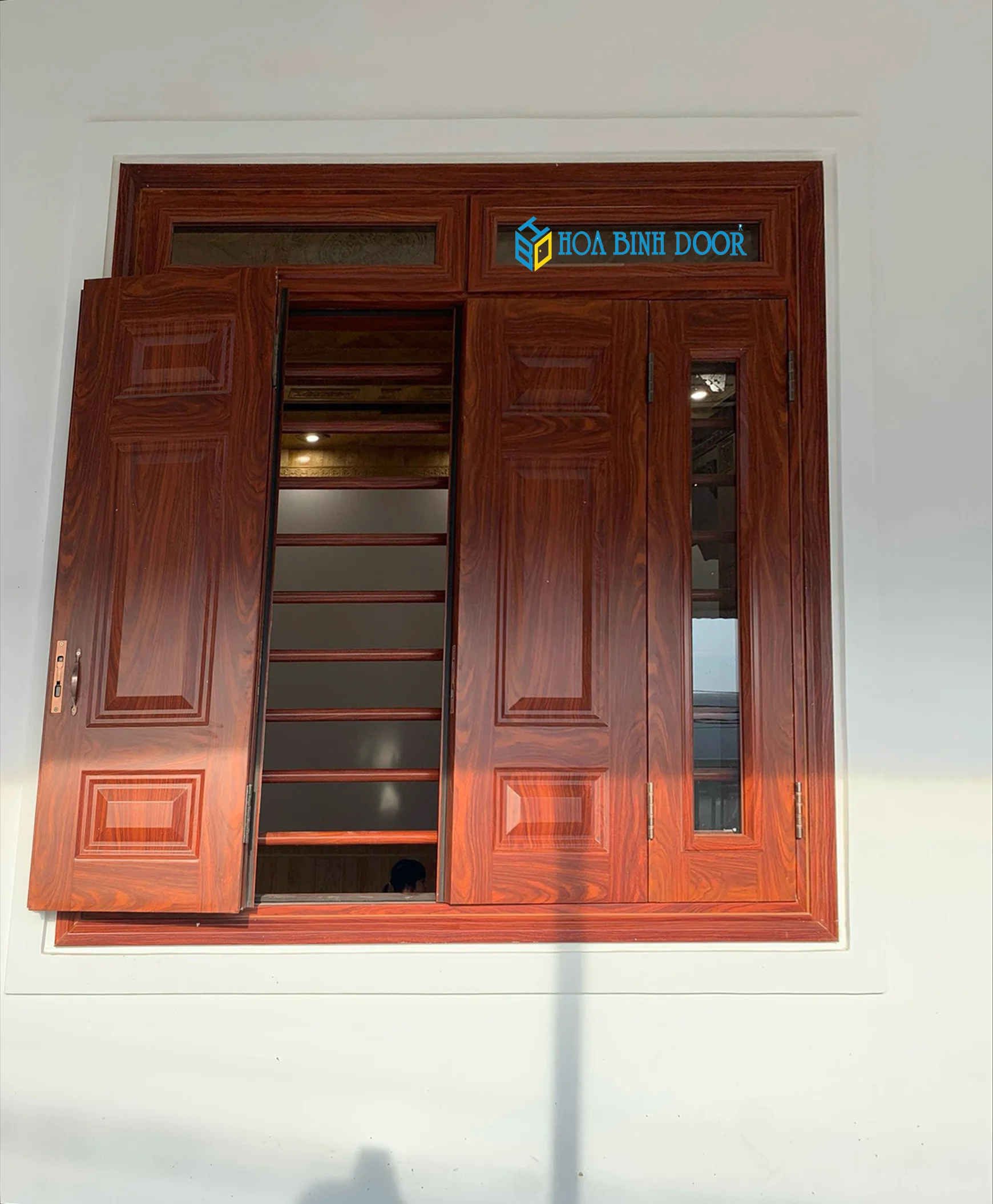 Nội, ngoại thất: Cửa thép vân gỗ tại Đà Lạt | Mẫu cửa chính giá rẻ Z5105309740807_6df6232169d6d386c6e8680b935e46f4