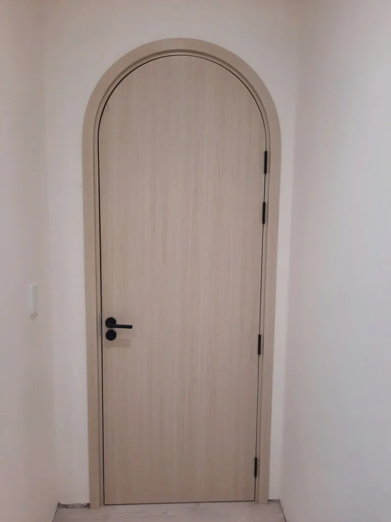 Báo giá cửa nhựa composite tại quận bình chánh